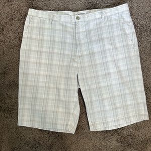 Calvin Klein men’s size‎ 38 shorts